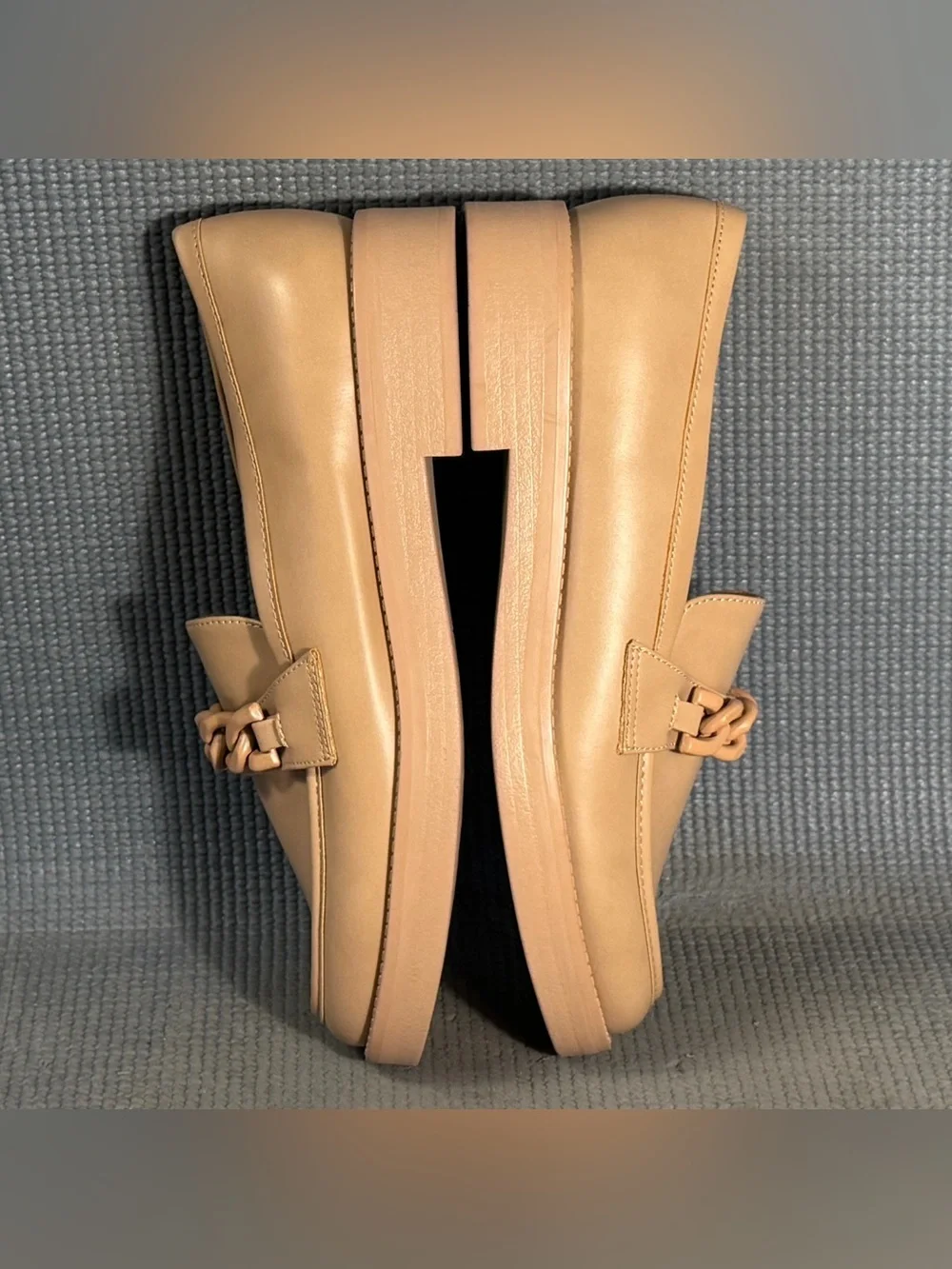 Marc Fisher Babbie Chain Link Loafers Tan Nude Platform Lug Sole Women’s Size 8